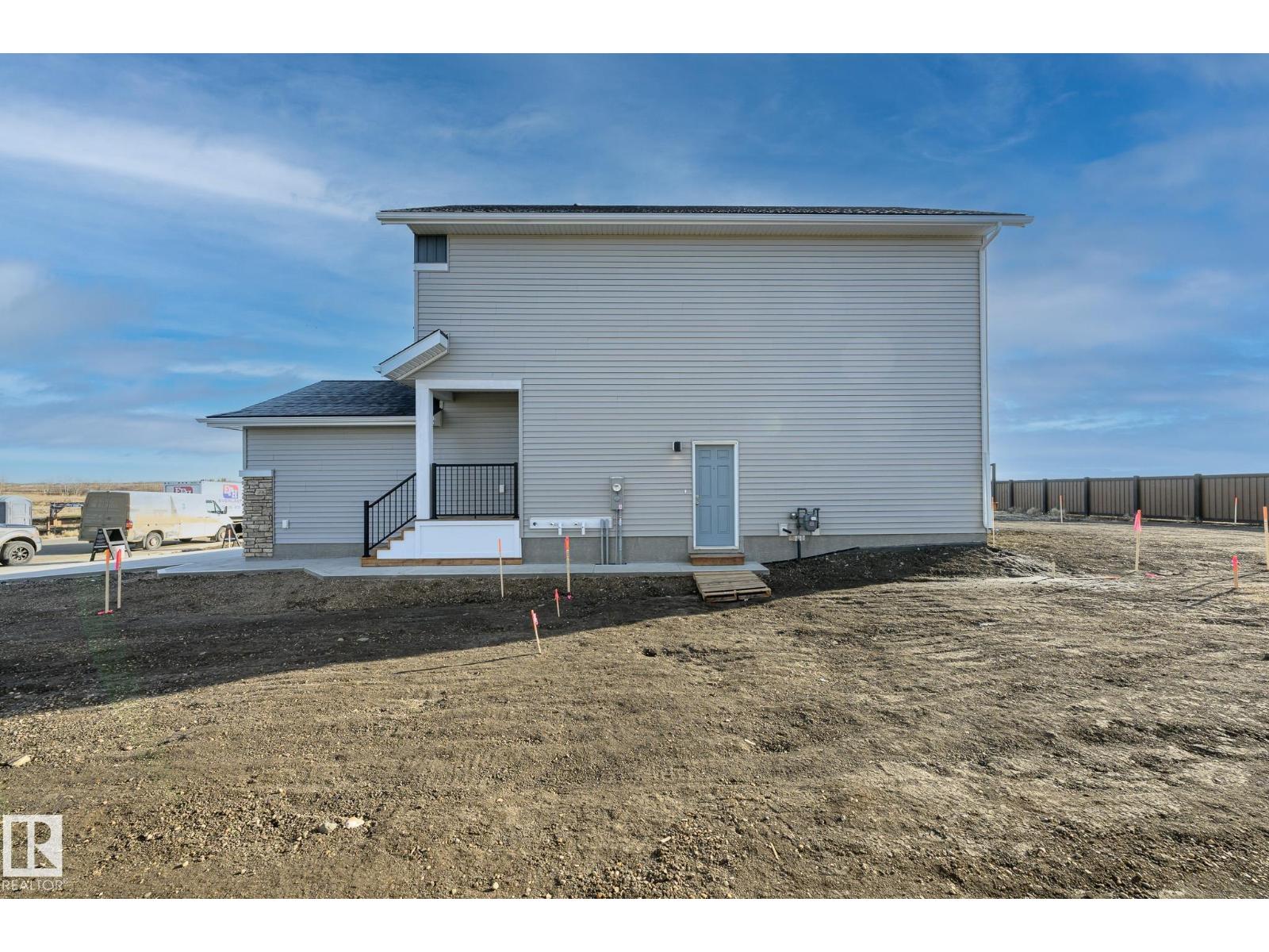 2340 160 ST SW - 2