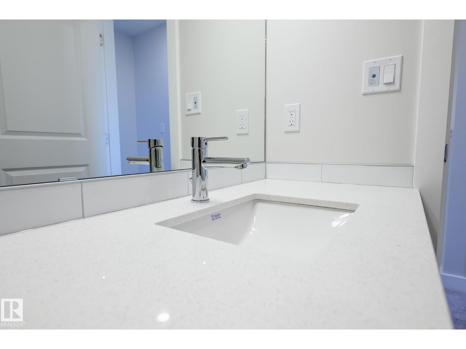 2340 160 ST SW - 25