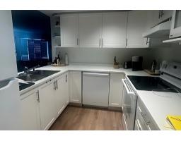 320 378 Esplanade Avenue, Harrison Hot Springs, Harrison Hot Springs, BC V0M1A3 Photo 8