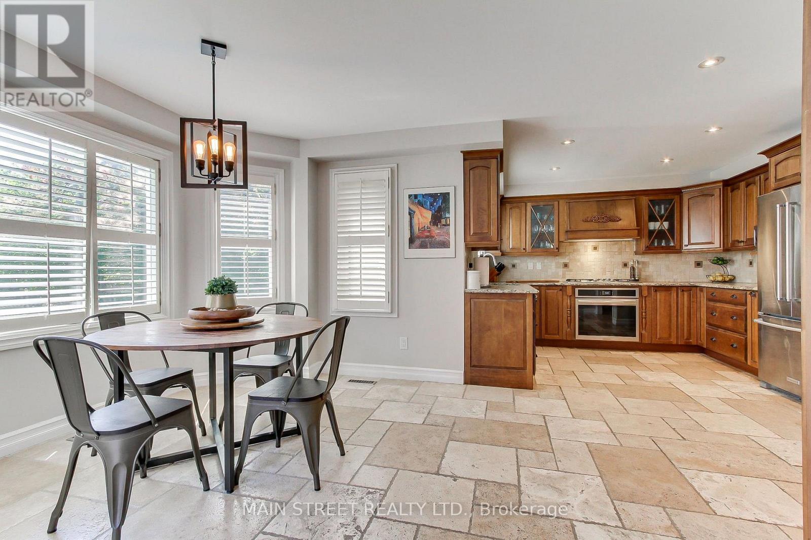 14 MCGEE CRESCENT - 13