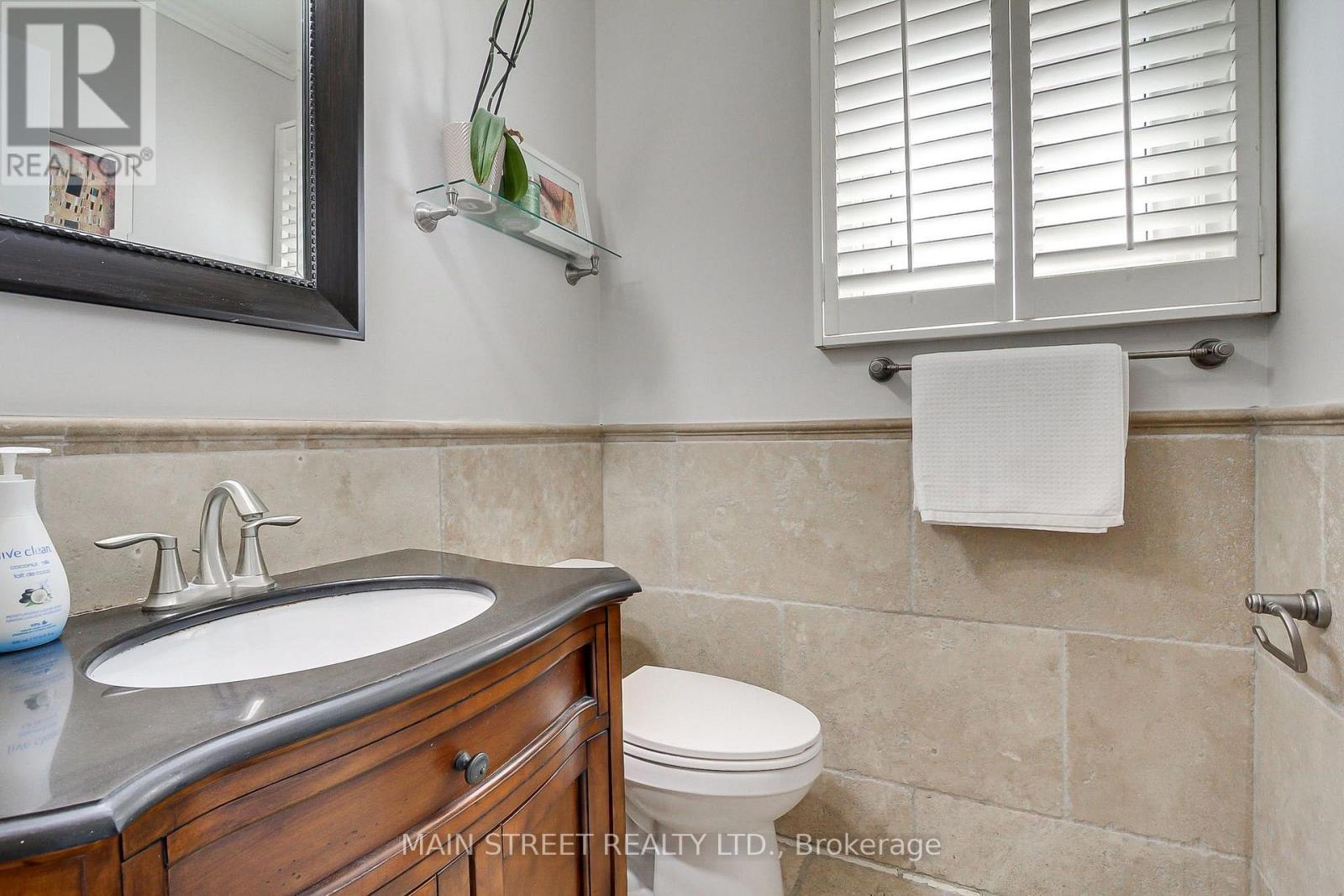 14 MCGEE CRESCENT - 18