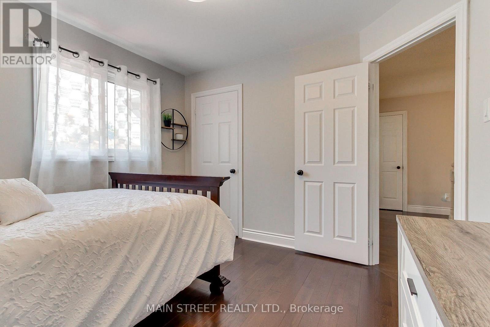 14 MCGEE CRESCENT - 28