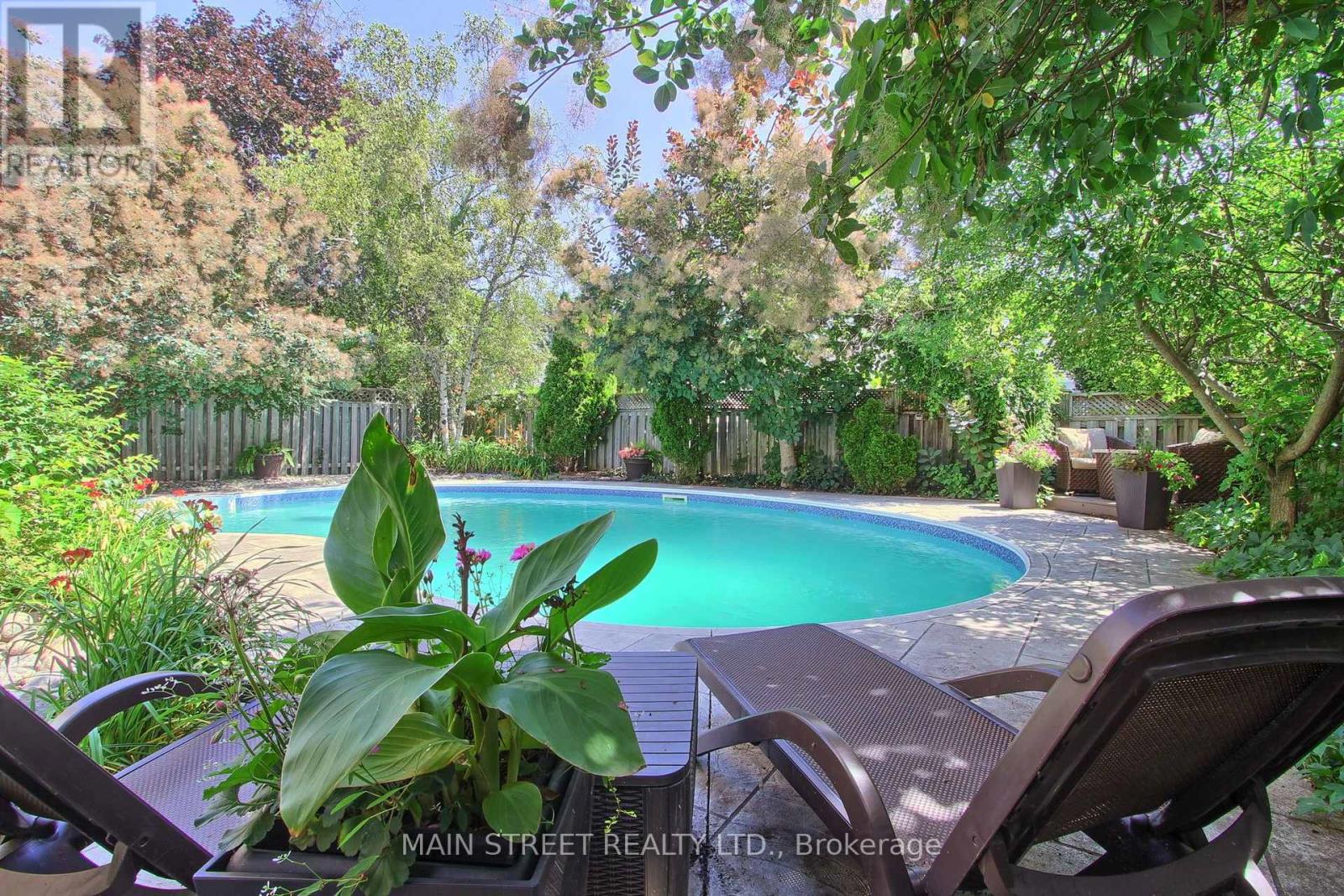 14 MCGEE CRESCENT - 36