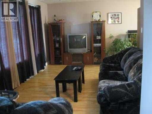 813 7 A Street - 6