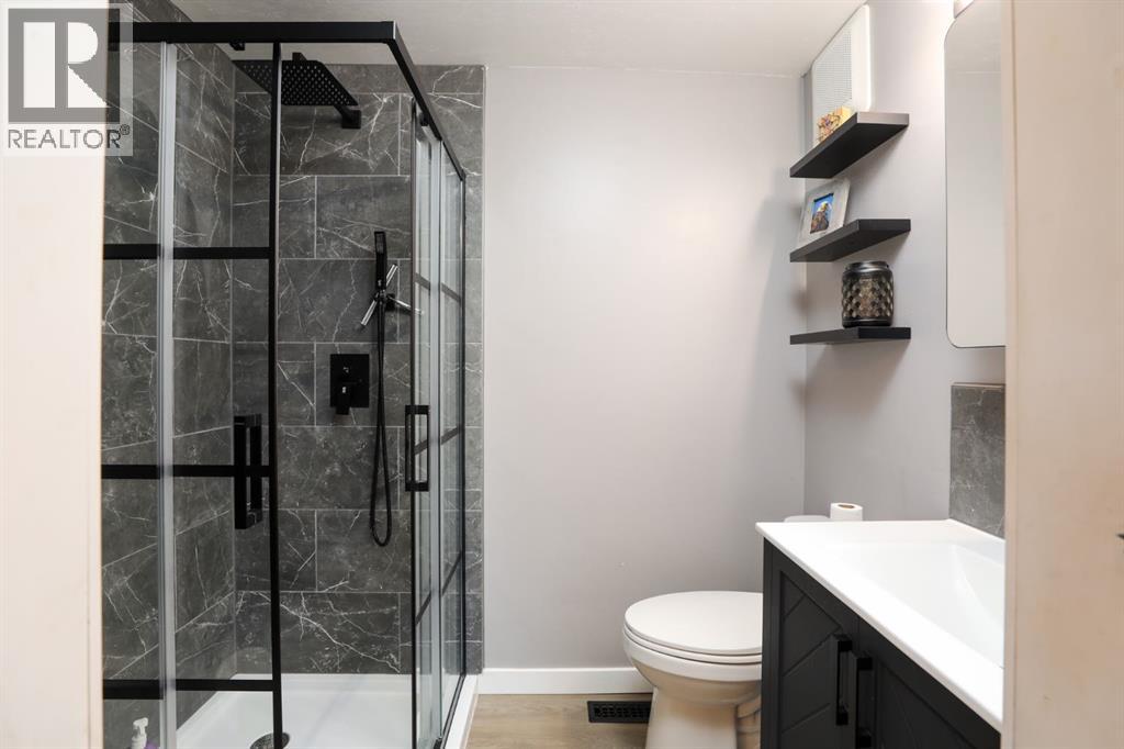 272 E 2 Avenue S - 15