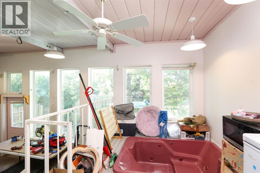 272 E 2 Avenue S - 16