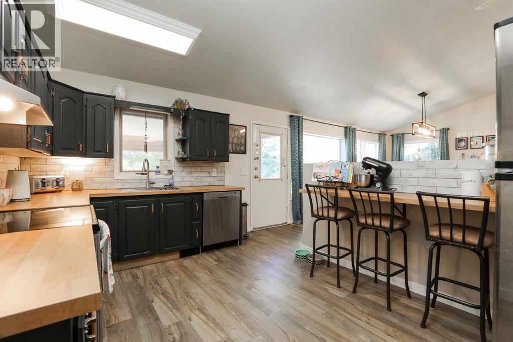 272 E 2 Avenue S - 12