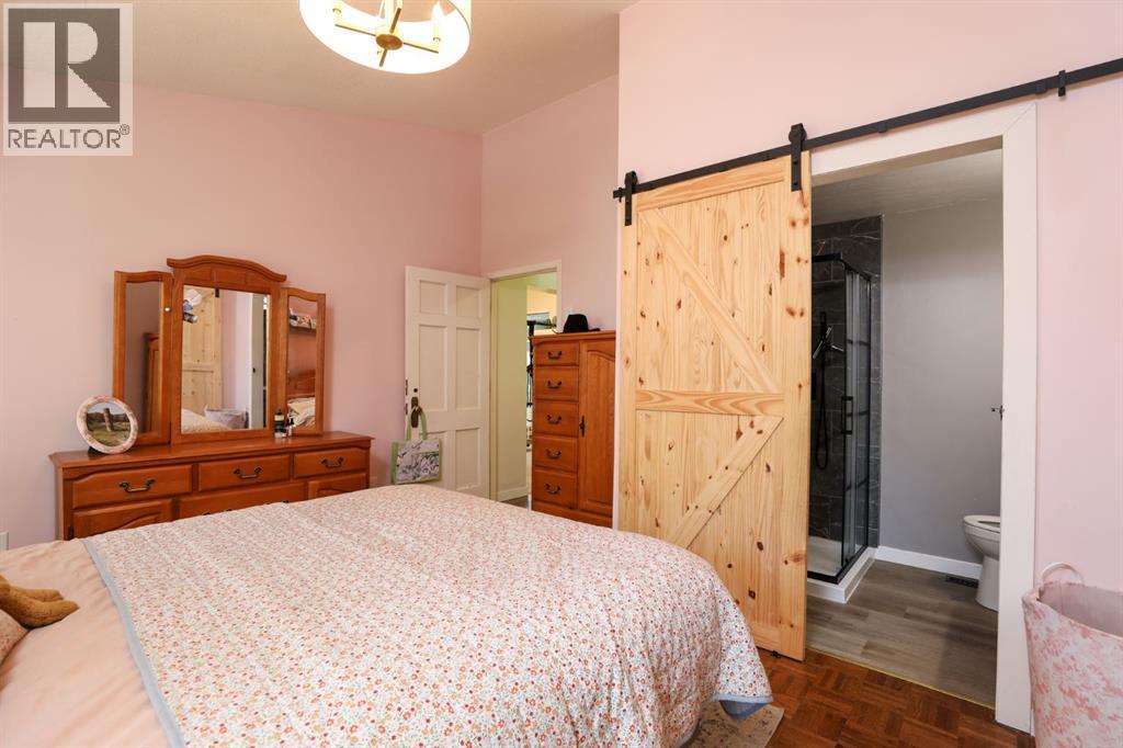 272 E 2 Avenue S - 14