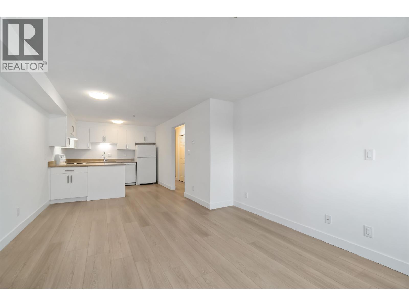 2 Bed, 2 Bath Apartment for Sale in Vancouver – 209 2928 COMMERCIAL DRIVE, Vancouver – MLS# R3145934 - Image 15