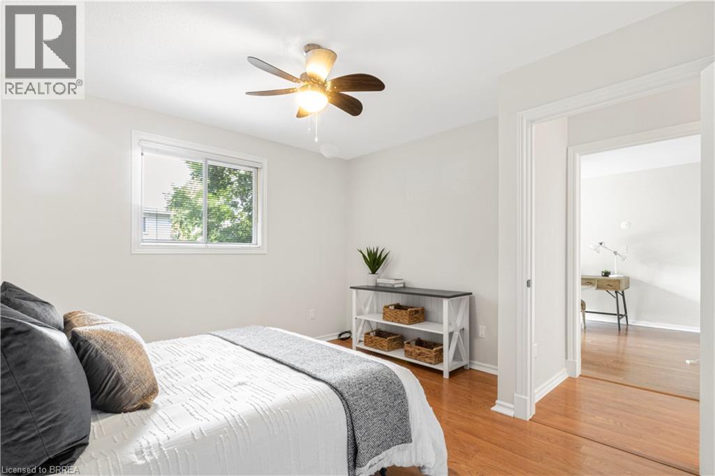 #19 229 LYNDEN Road - 31