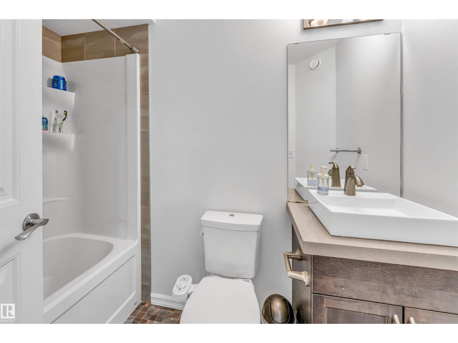 2040 24 ST NW - 14