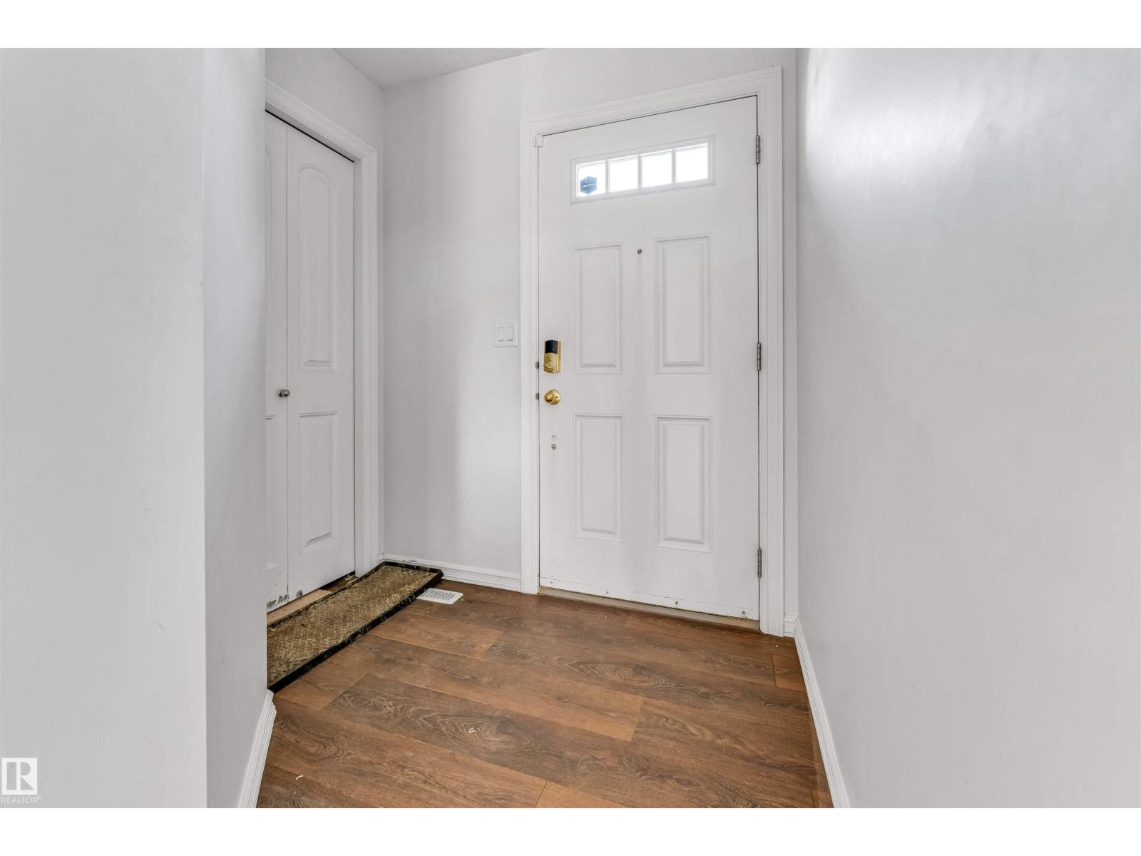 2040 24 ST NW - 3