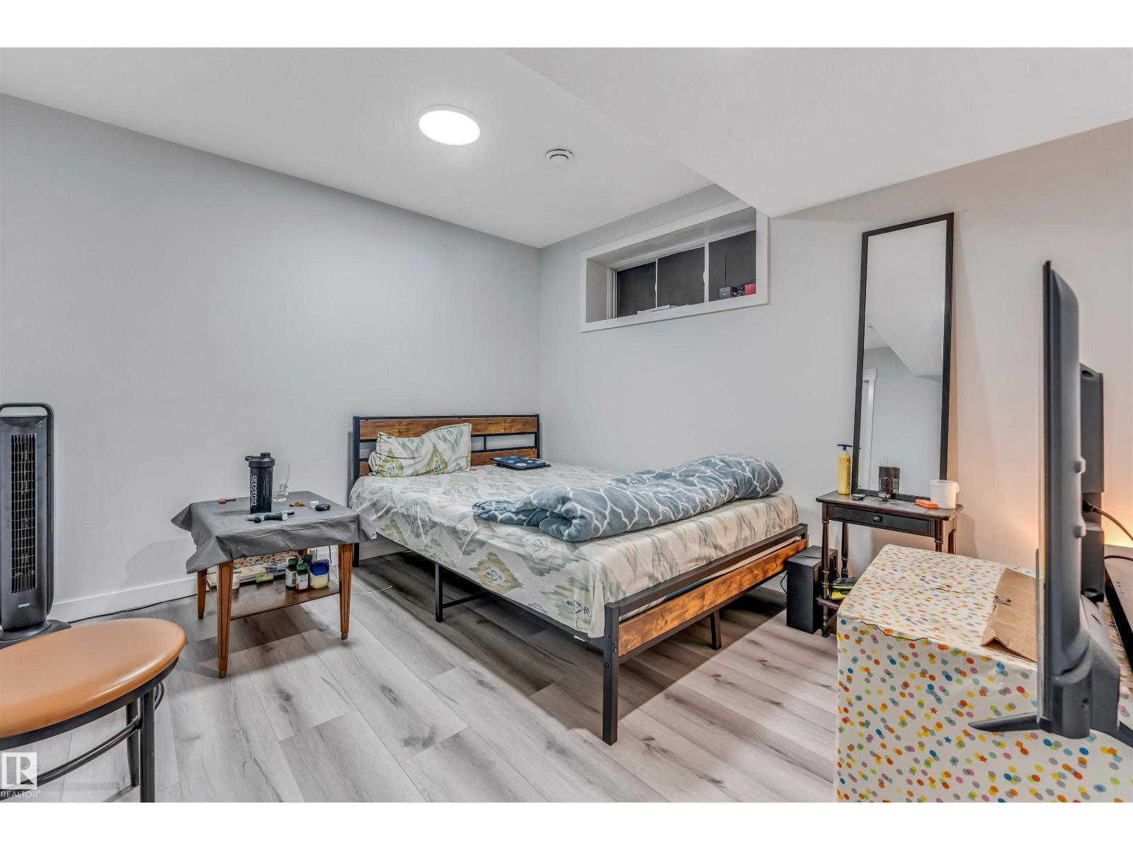 2040 24 ST NW - 34