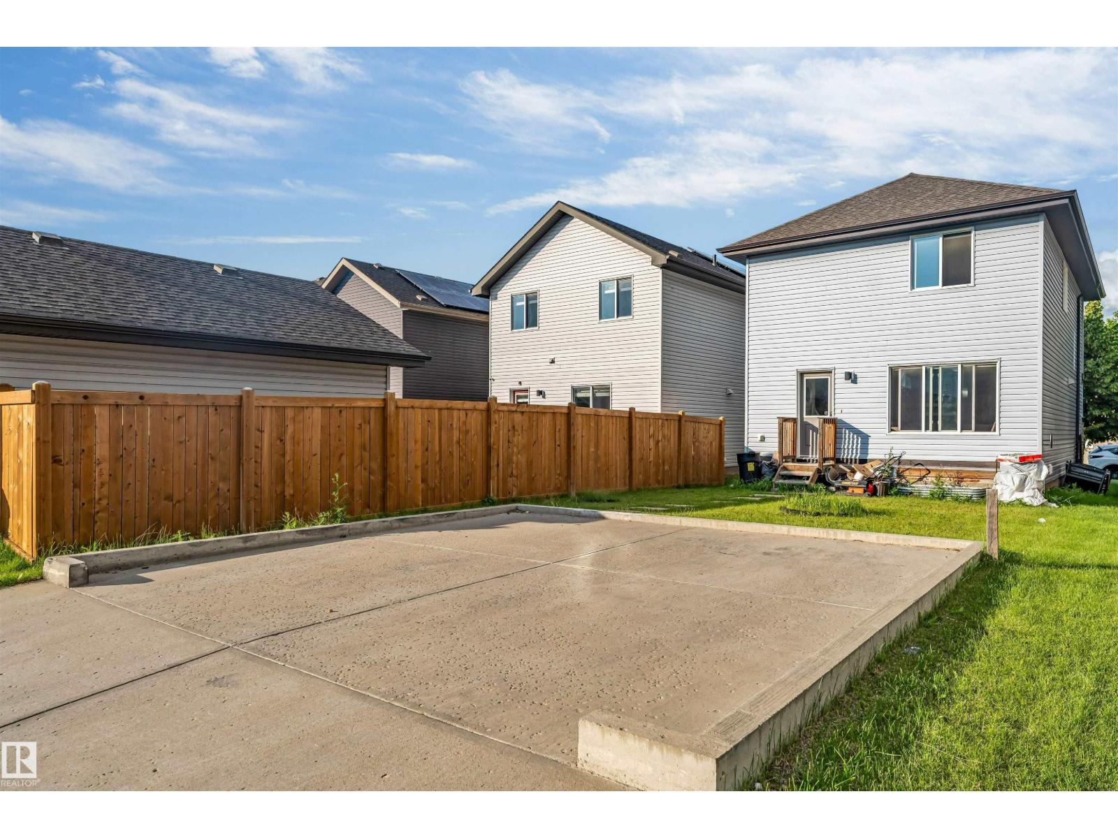 2040 24 ST NW - 40