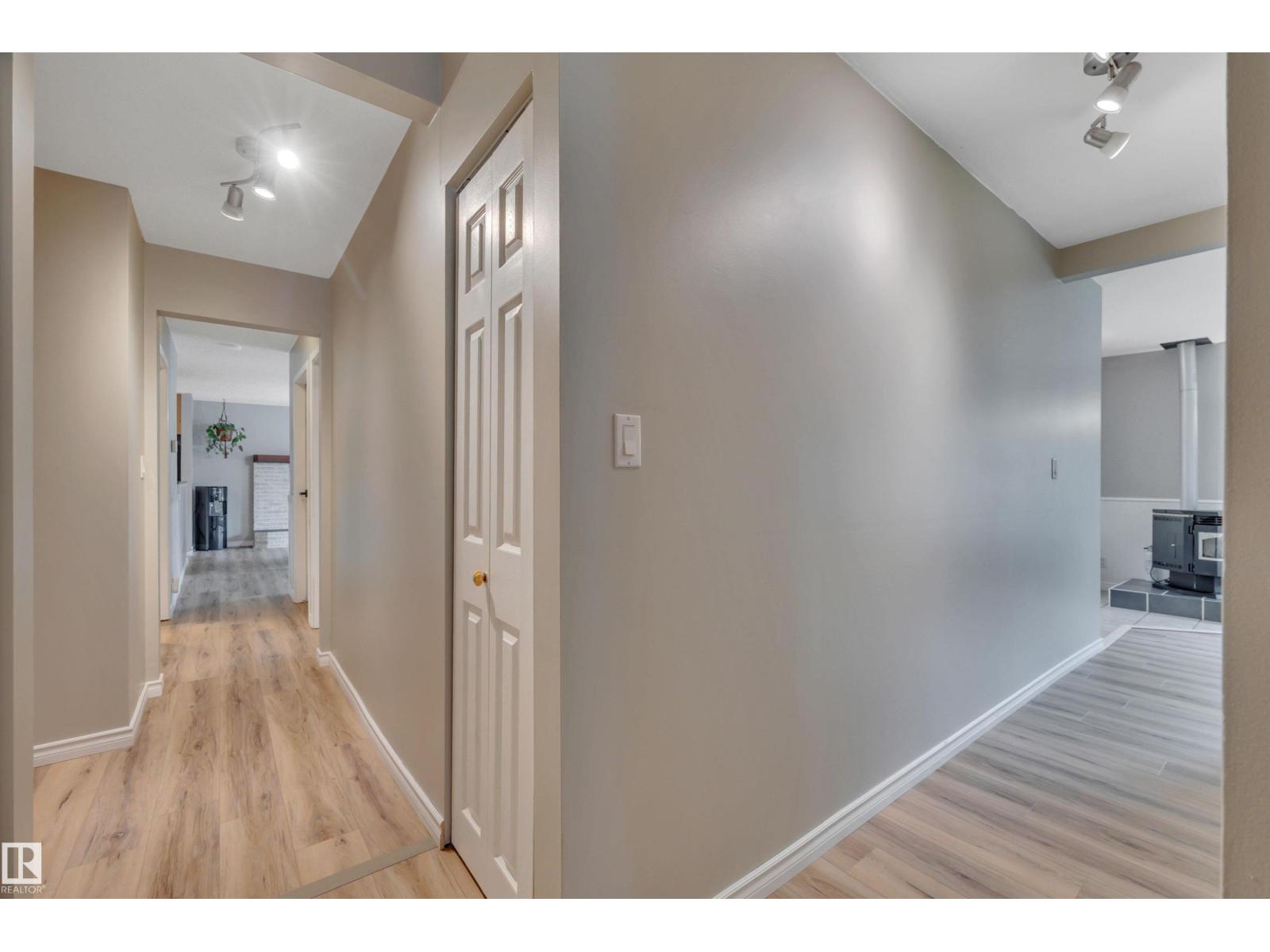 1 461008 RGE ROAD 10 - 10