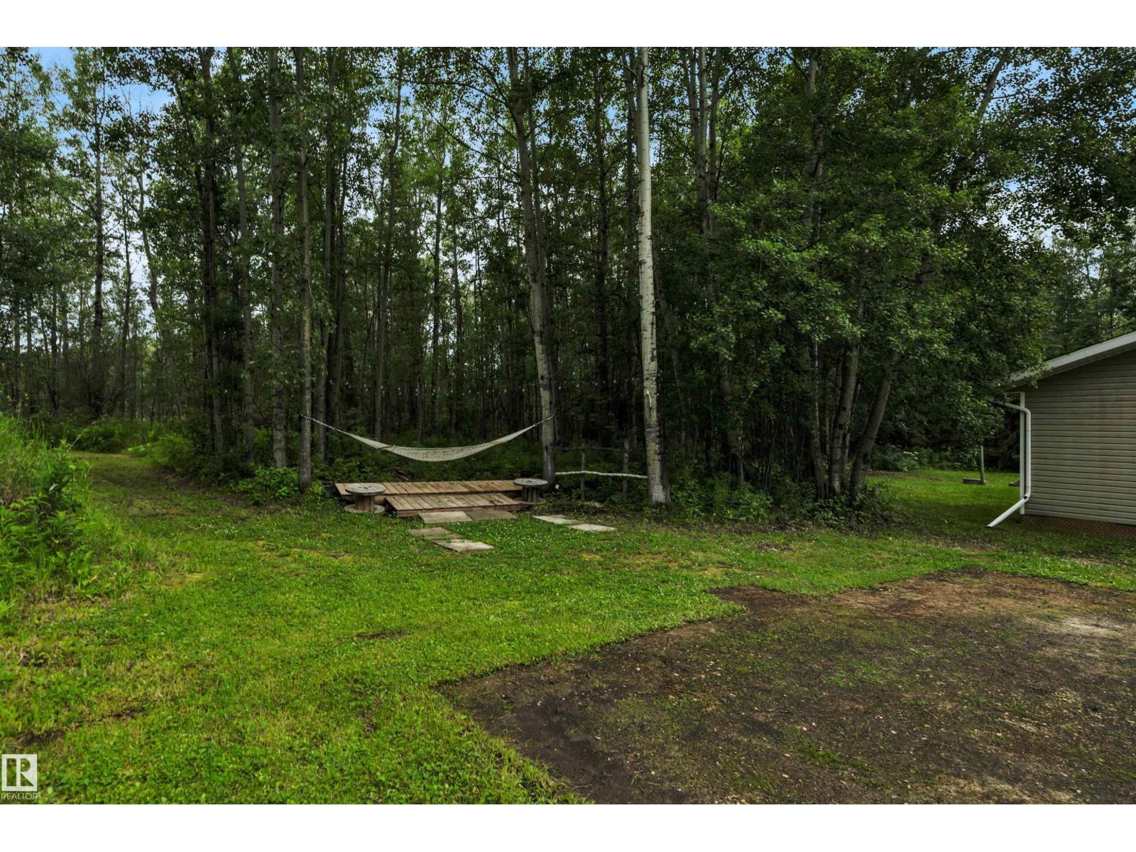 1 461008 RGE ROAD 10 - 48