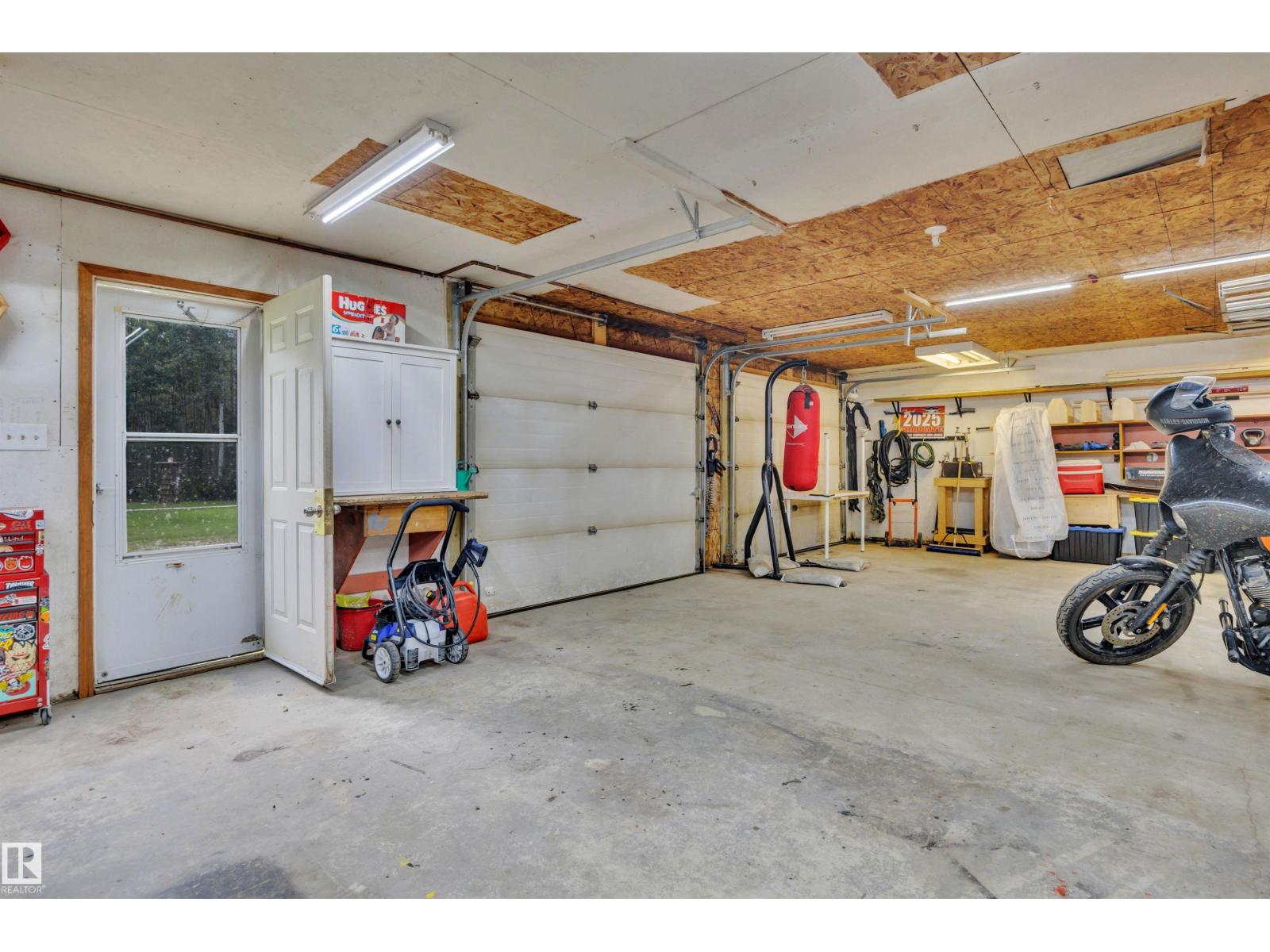 1 461008 RGE ROAD 10 - 54