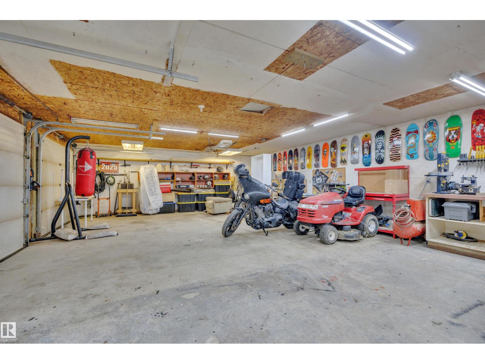 1 461008 RGE ROAD 10 - 55