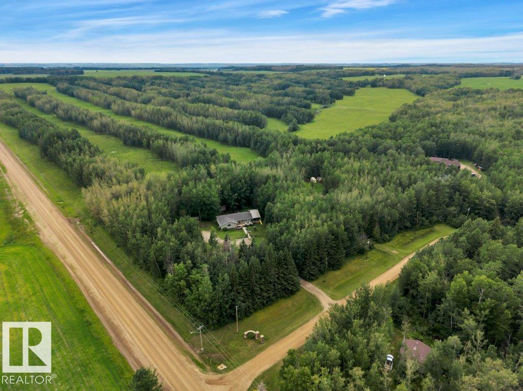 1 461008 RGE ROAD 10 - 62
