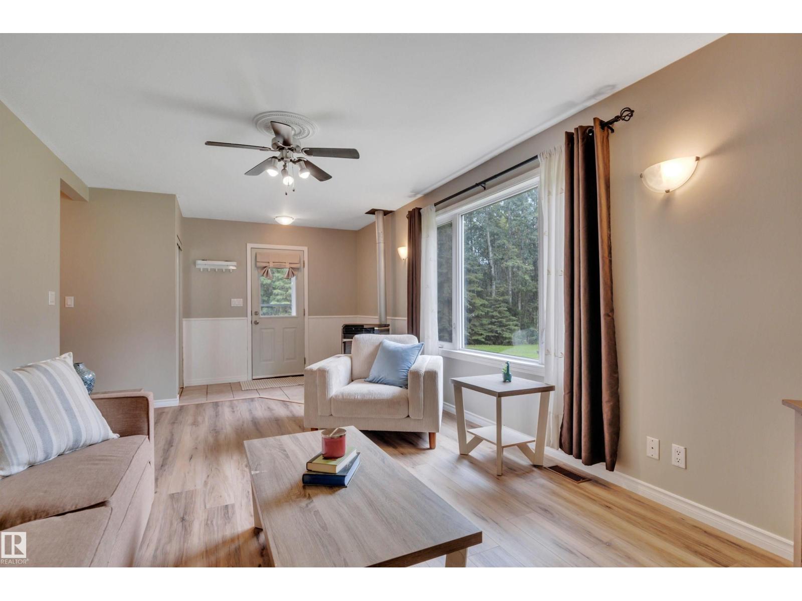 1 461008 RGE ROAD 10 - 8