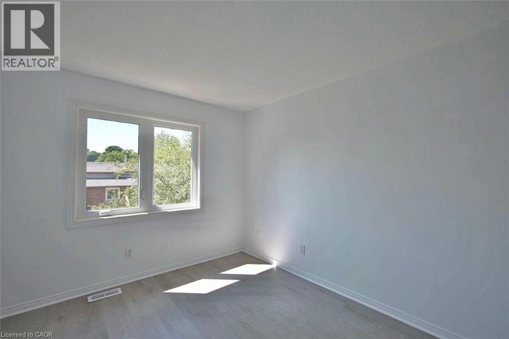 #37 230 BLACKHORNE Drive - 16
