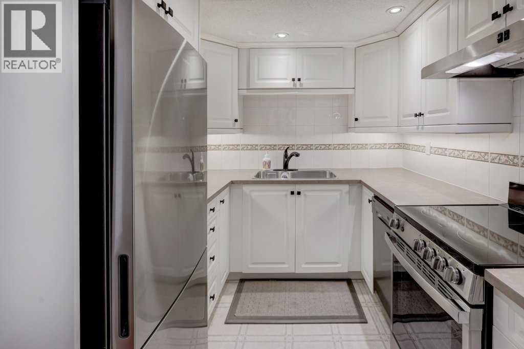 #811 8604 48 Avenue NW - 11