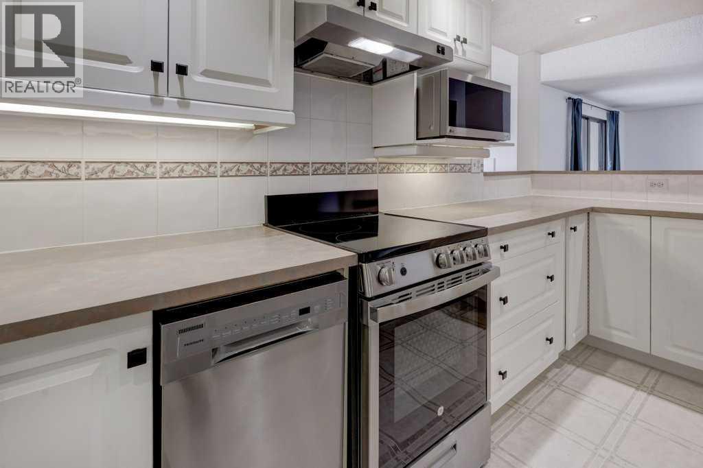 #811 8604 48 Avenue NW - 13