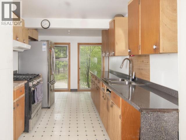 198 TAKU BOULEVARD - Image 5