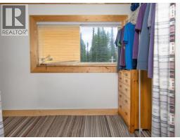 198 Taku Boulevard, Whitehorse South, YT Y0B1T0 Photo 8