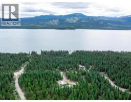 198 Taku Boulevard, Whitehorse South, YT Y0B1T0 Photo 12