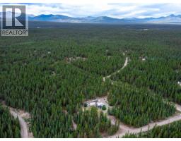 198 Taku Boulevard, Whitehorse South, YT Y0B1T0 Photo 15
