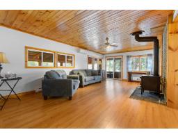 68 Ch. Stephens, Otter Lake, QC J0X2P0 Photo 11