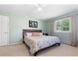 68 Ch. Stephens, Otter Lake, QC J0X2P0 Photo 13