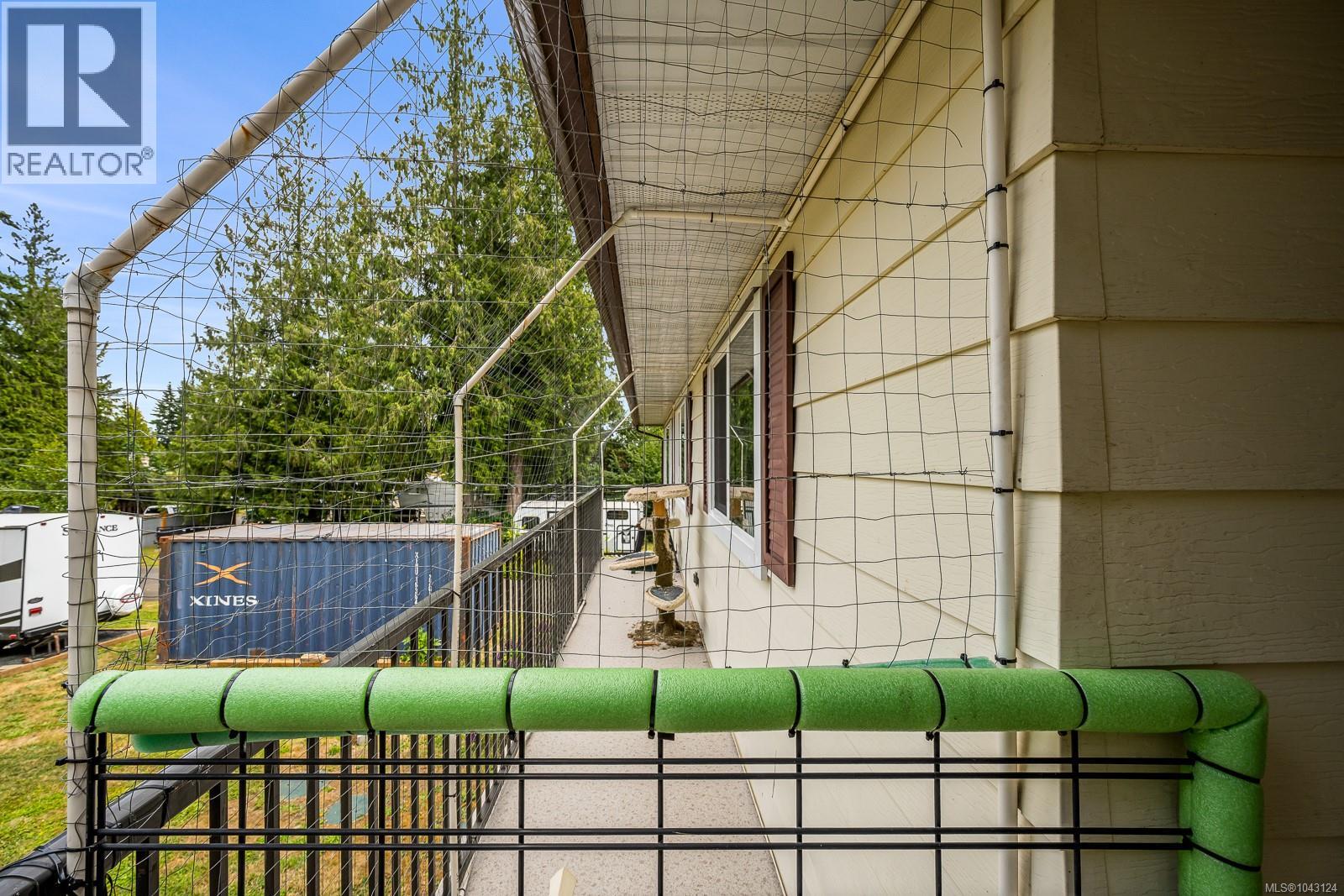 2560 Mabley Rd - 53