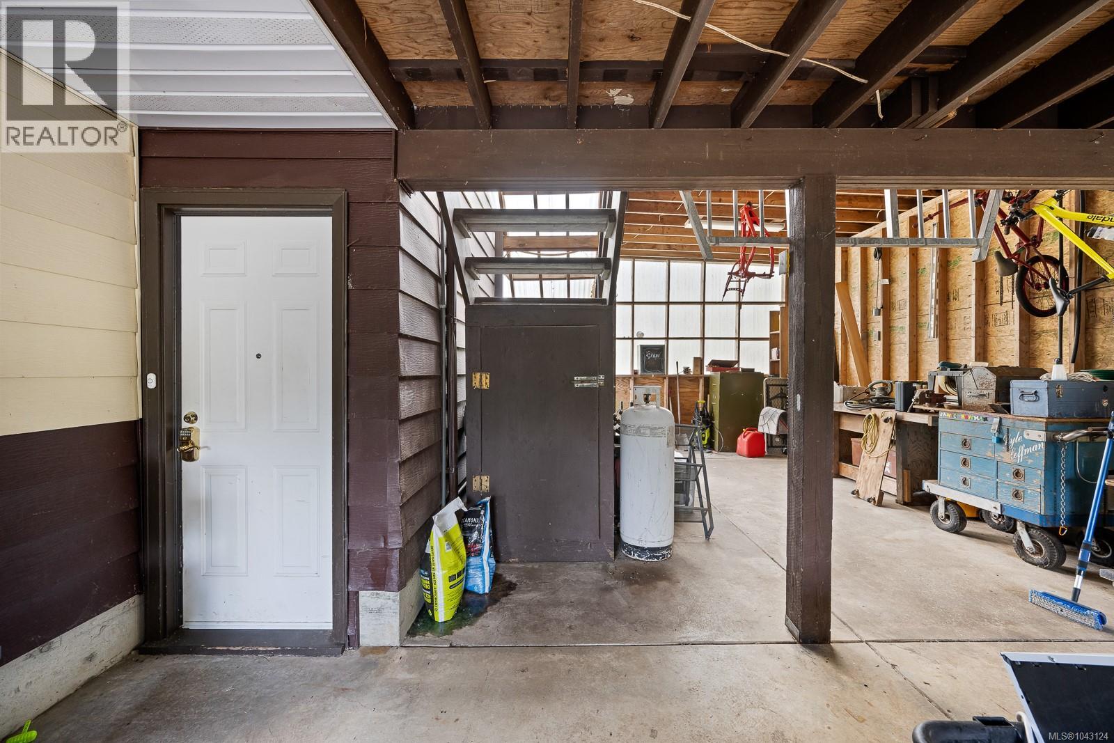 2560 Mabley Rd - 49