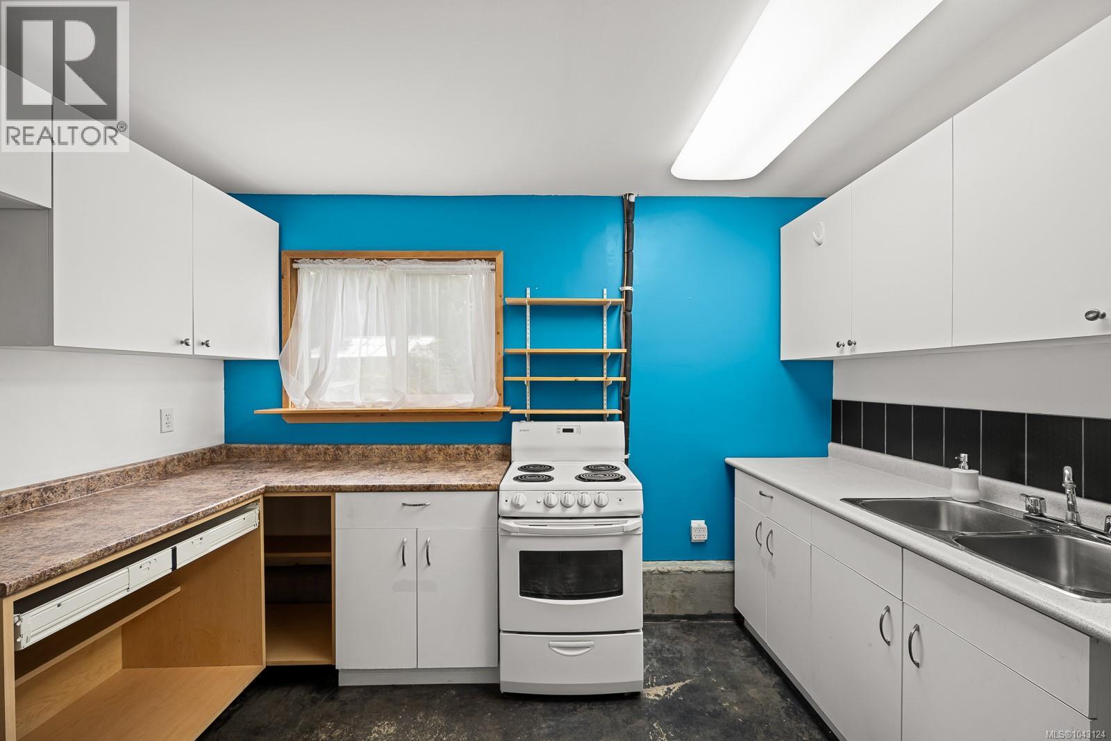 2560 Mabley Rd - 58