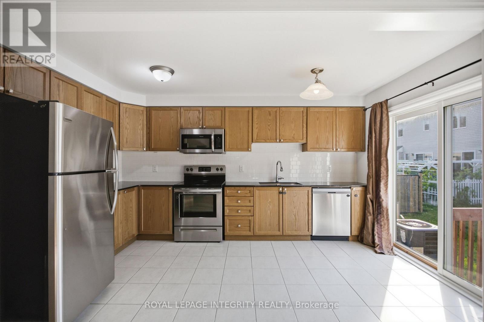 2235 WATERCOLOURS WAY, Ottawa. Luxury613. By Peter Sagos - Image 6