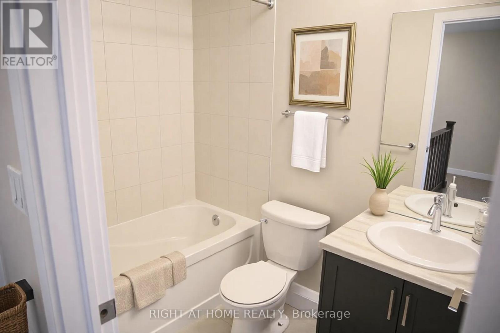#56 445 ONTARIO STREET W - Image 19