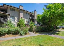 14828 Holly Park Lane, Surrey, BC V3R6Y2 Photo 22