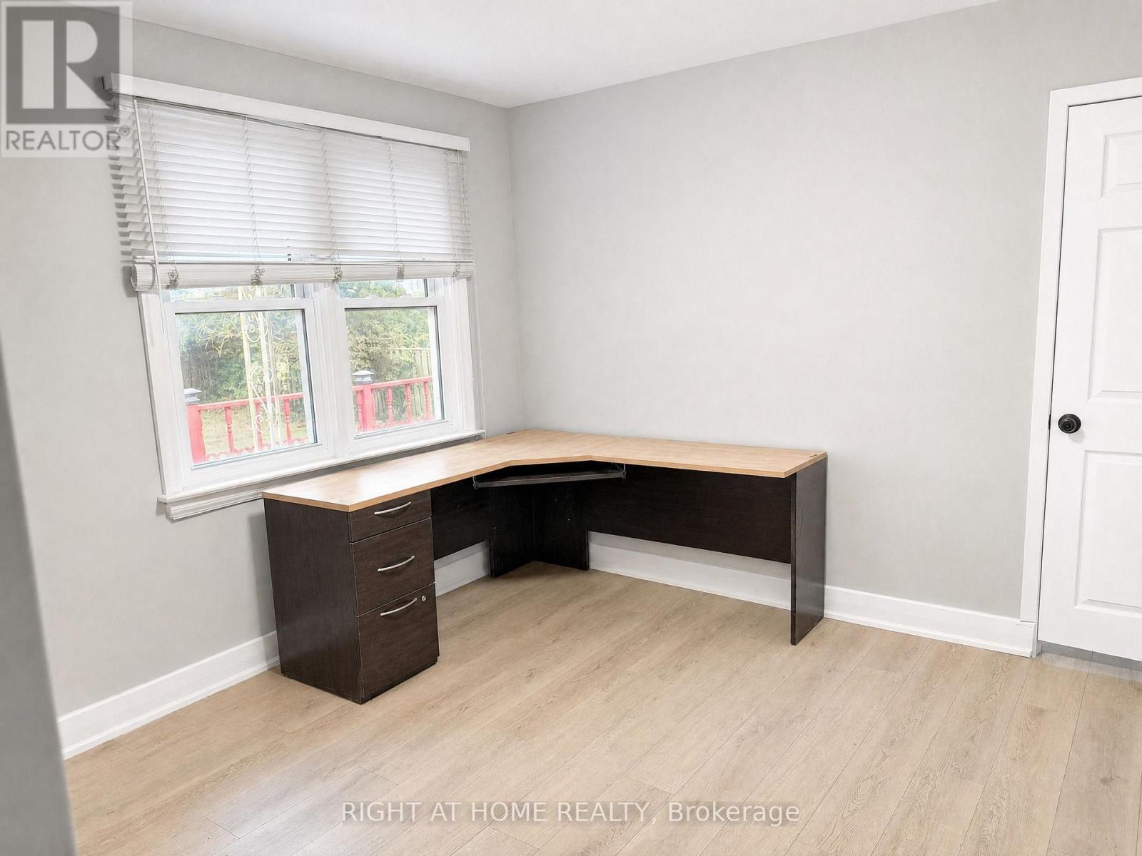 719 ROWNTREE AVENUE - 20