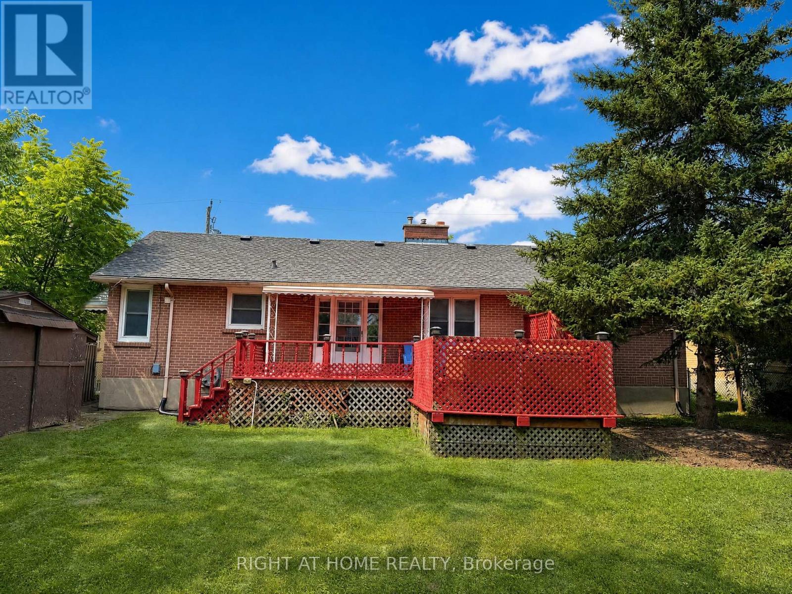 719 ROWNTREE AVENUE - 37