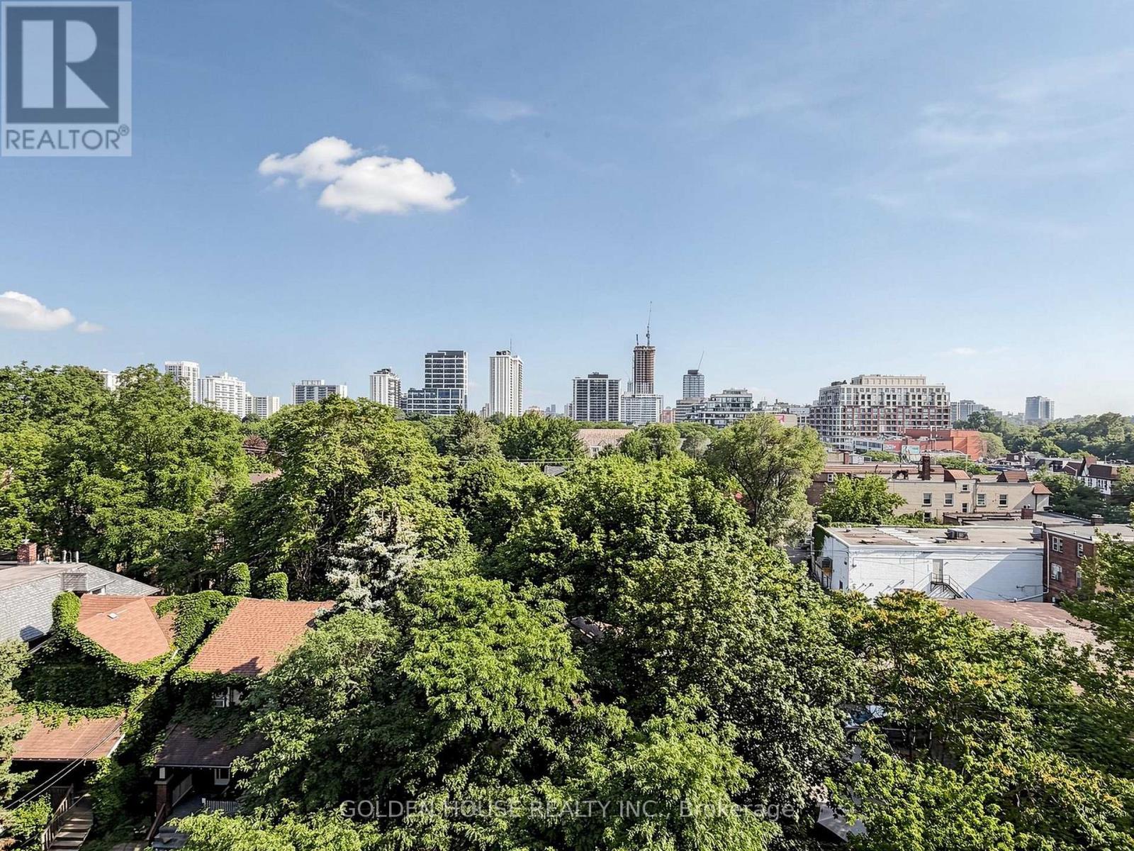 #735 8 HILLSDALE AVENUE E - 26