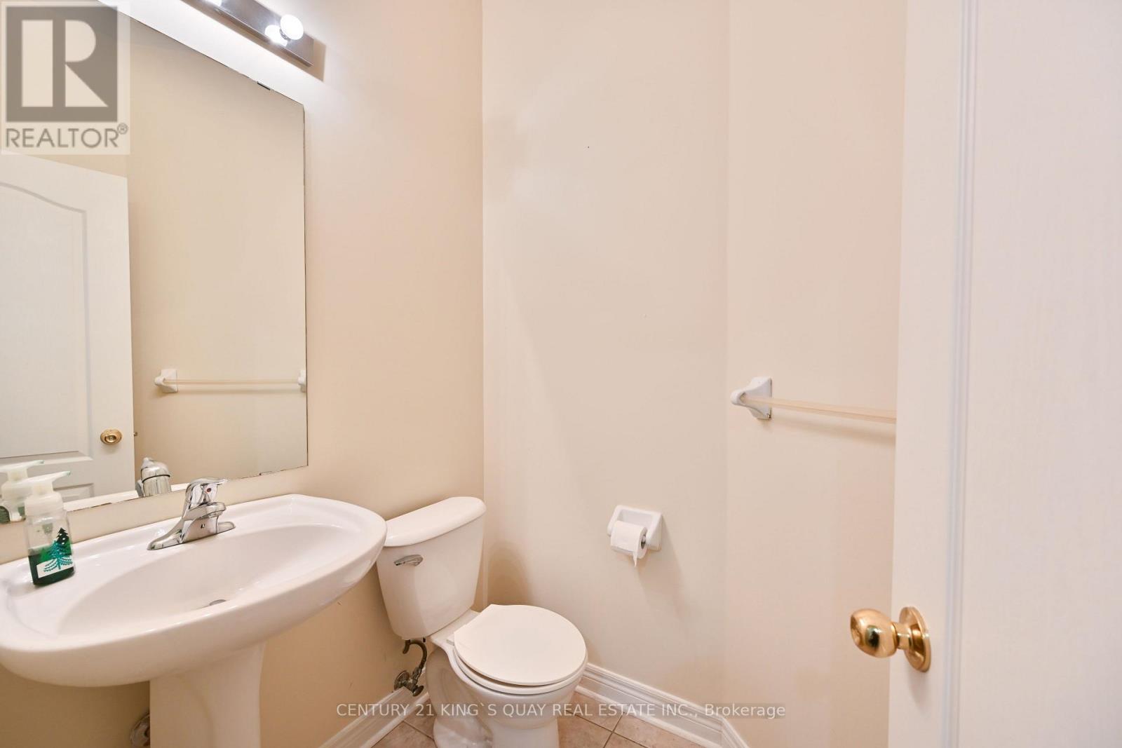 10 LUNDIGAN DRIVE - 14