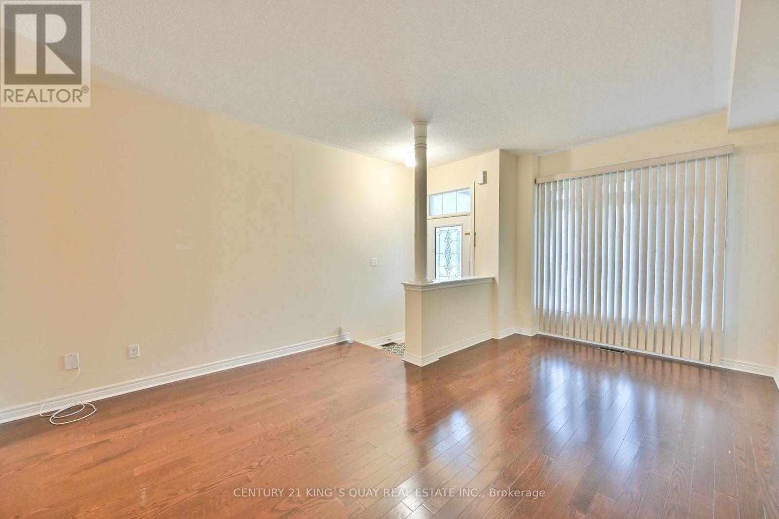 10 LUNDIGAN DRIVE - 1