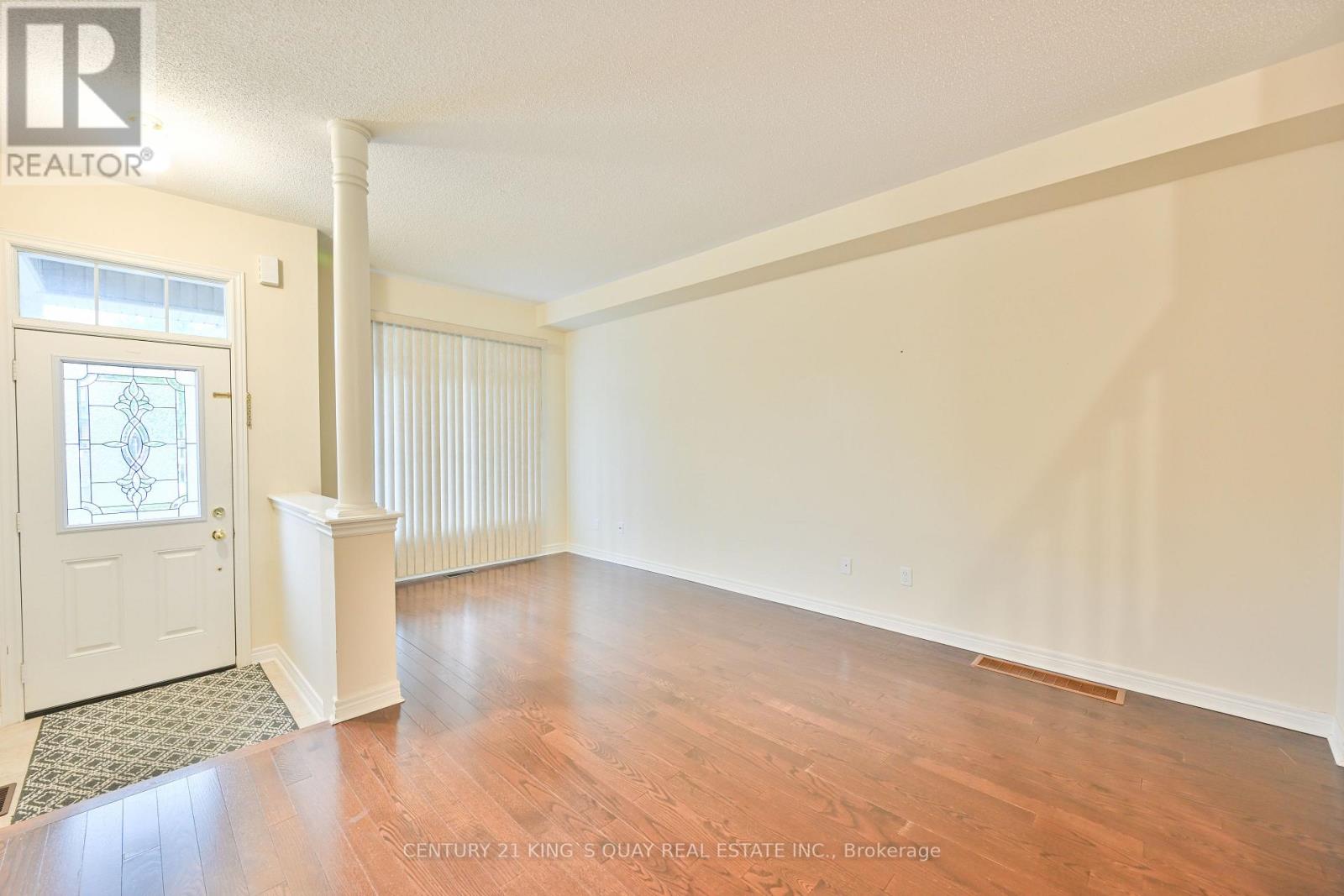 10 LUNDIGAN DRIVE - 6