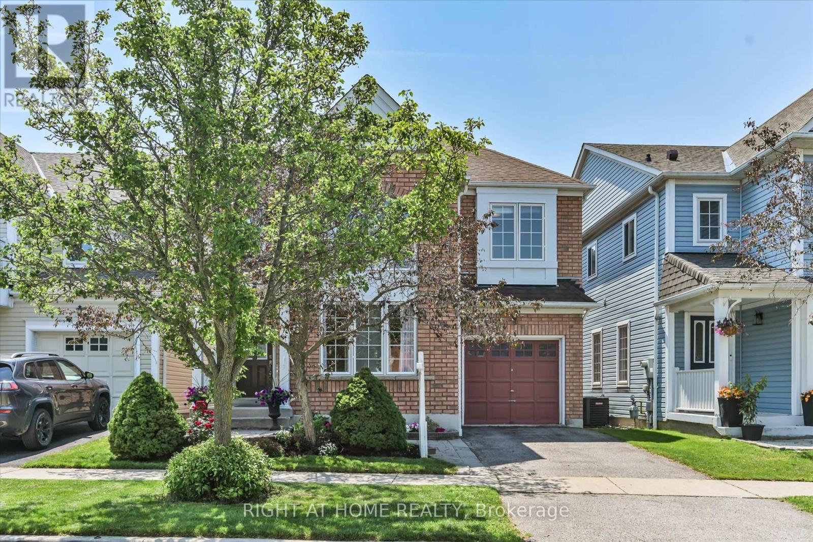 94 MOYNAHAN CRESCENT - 2