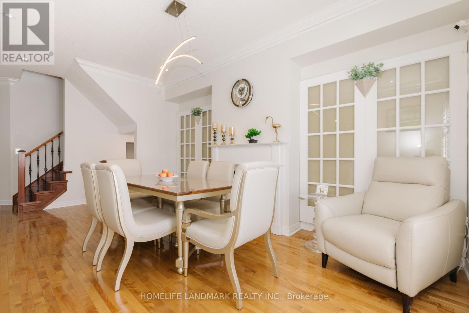 3432 EGLINTON AVENUE W - 16