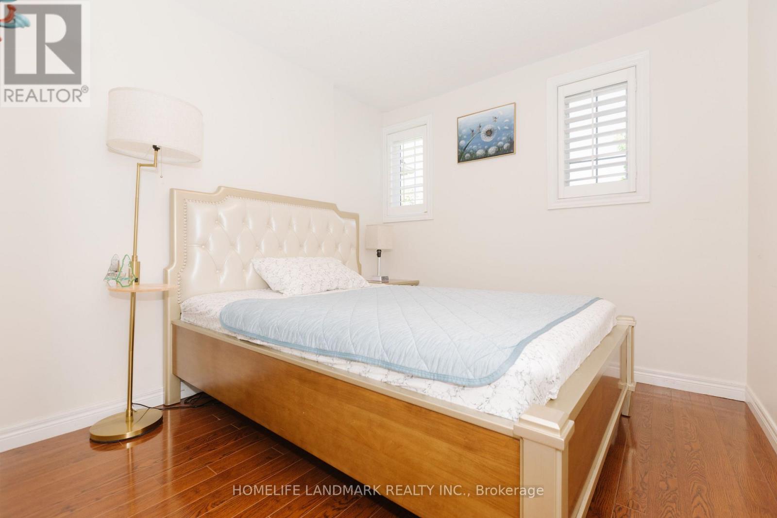 3432 EGLINTON AVENUE W - 25