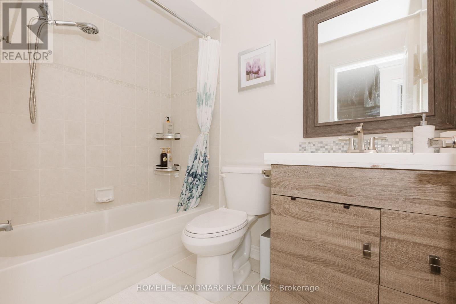 3432 EGLINTON AVENUE W - 27