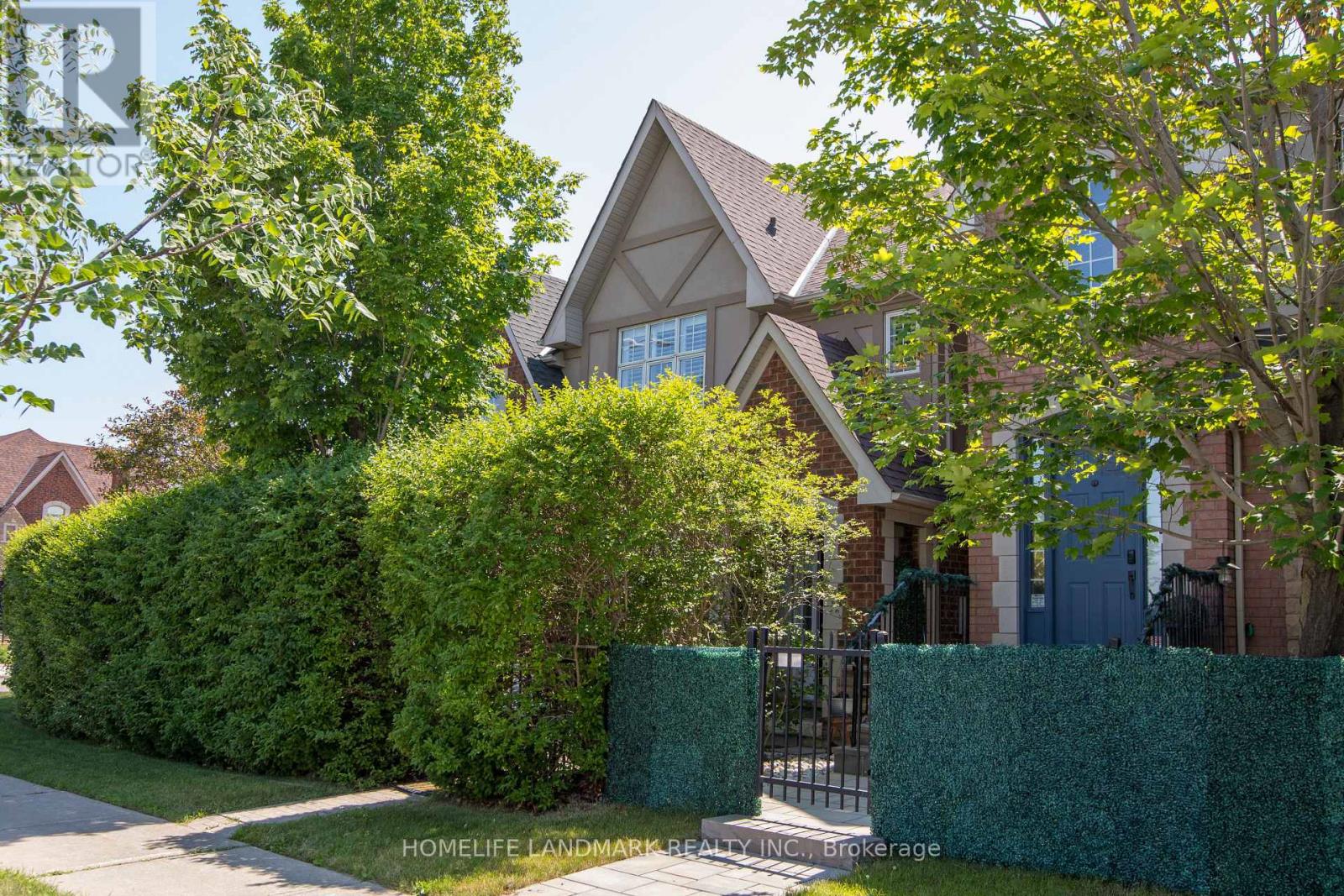 3432 EGLINTON AVENUE W - 5